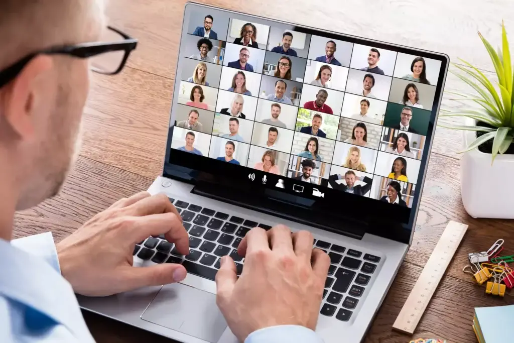 Événements Virtuels Février 2024 - Planification et Engagement