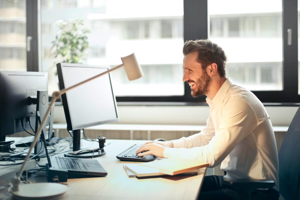 Email Marketing Stratégique Février 2024 - Personnalisation et Séduction Digitale